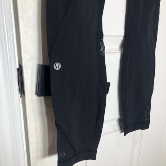 Lululemon 3/4 leggings - Picture 4 of 6